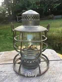 1889 Antique LVRR Lehigh Valley Railroad Lantern R. R. Signal Lamp Co. Cast