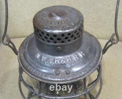 1897 Adlake NY NH&HRR NEW YORK, NEW HAVEN, HARTFORD Cast Globe RAILROAD LANTERN