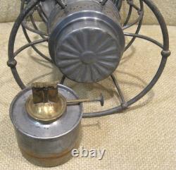 1897 Adlake NY NH&HRR NEW YORK, NEW HAVEN, HARTFORD Cast Globe RAILROAD LANTERN