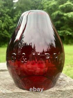 1897 B&M Boston & Maine Railroad Lantern Red Corning Embossed Globe