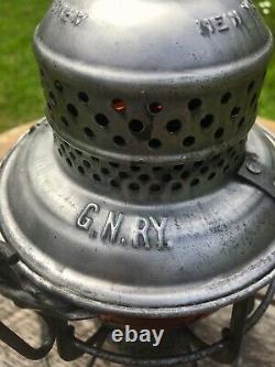 1926 GNRy Great Northern Railroad Lantern with KOPP Amber Etched Globe