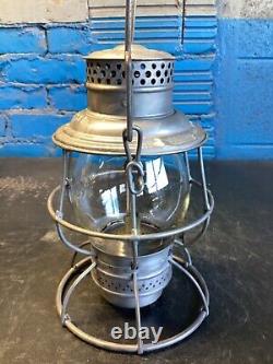 ADLAKE 1913 CHICAGO MILWAUKEE &St. PAUL RAILWAY LANTERN WithEMB. C. M. &St. P. Ry GLOBE