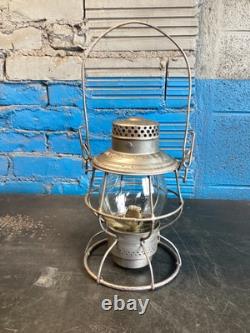 ADLAKE BURLINGTON ROUTE RAILROAD LANTERN WithEMBOSSED BURLINGTON ROUTE Cnx GLOBE