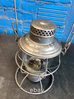 ADLAKE BURLINGTON ROUTE RAILROAD LANTERN WithEMBOSSED BURLINGTON ROUTE Cnx GLOBE