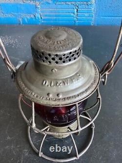 ADLAKE DELAWARE LACKAWANNA&WESTERN RAILROAD LANTERN WithDL&W. RR EMBOSSED RED GLOBE