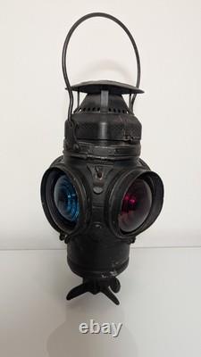 ADLAKE Kerosene Non-Sweating Lamp Chicago Railroad Train Switch Lantern/ Antique
