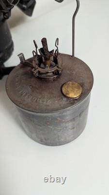 ADLAKE Kerosene Non-Sweating Lamp Chicago Railroad Train Switch Lantern/ Antique