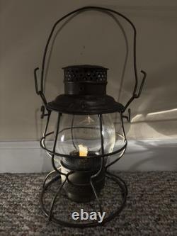 ADLAKE NORFOLK & WESTERN RAILWAY(N. &W. Ry) RAILROAD LANTERN WithEMB. (N&W) GLOBE