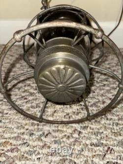 ADLAKE NORFOLK & WESTERN RAILWAY(N. &W. Ry) RAILROAD LANTERN WithEMB. (N&W) GLOBE