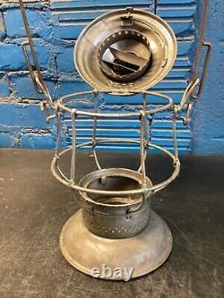 ADLAKE RELIABLE (G. T. Ry) GRAND TRUNK RAILWAY BELLBOTTOM RAILROAD LANTERN WithGLOBE