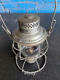 ADLAKE RELIABLE SOUTHERN PACIFIC RAILROAD (S. P. Co.) LANTERN With EMBOSSED GLOBE