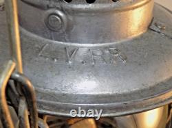 ADLAKE SWITCHMAN'S LANTERN LEHIGH VALLEY RAILROAD WithWEIGHTED BASE & CLEAR GLOBE
