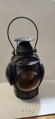 ANTIQUE HL Piper Montreal CNR Railway Railroad Caboose Oil Lantern Amber Blue
