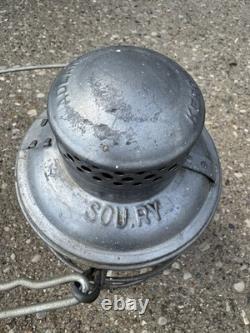 ANTIQUE SOU RY SOUTHERN RAILROAD LANTERN With RED RIBBED GLOBE NICE
