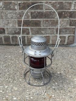 ANTIQUE SOU RY SOUTHERN RAILROAD LANTERN With RED RIBBED GLOBE NICE