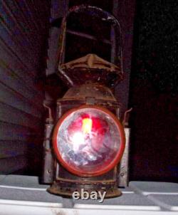 ANTIQUE VINTAGE Railroad Signal Lamp Lantern w burner repainted