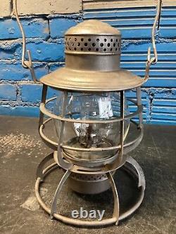 ARMSPEAR MFG 1889 RAILROAD LANTERN WithEMBOSSED SOUTHERN Ry GLOBE & UNUSUAL BURNER