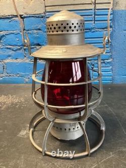 ARMSPEAR PHILADELPHIA & READING RAILROAD LANTERN WithEMBOSSED P. &R. Ry RED GLOBE ARMSPEAR PHILADELPHIA & READING RAILROAD LANTERN WithEMBOSSED P. &R. Ry RED GLOBE