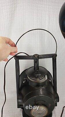 ATQ Dietz Trackwalker Kerosene Railroad Lantern w Rear Red A