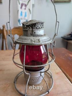Adams And Westlake Reliable C&NW Railroad Lantern Matching Cast Red Globe Adlake