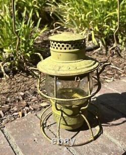 Adams & Westlake Southern Pacific Railroad Train Lamp Adlake Yellow Globe-READ