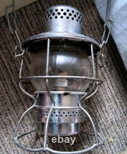 Adlake Kero 300 Railroad Lantern with Clear Globe, Unfired Burner, EXC COND