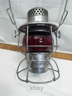 Adlake Penn Central Red Glass Globe RR Railroad Train Lantern Oil Lamp Kero