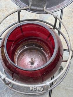 Adlake Penn Central Red Globe RR Railroad Train Lantern Lamp Kero Light Clean