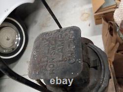 Antique ADLAKE NON SWEATING LAMP CHICAGO NORTH WESTERN RAILROAD Lantern ESTATE