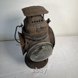 Antique ADLAKE Non-Sweating Lamp Chicago Railroad Train Switch Lantern