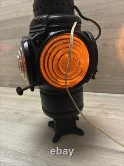 Antique ADLAKE Non-Sweating Lamp Chicago Railroad Train Switch Lantern Nice