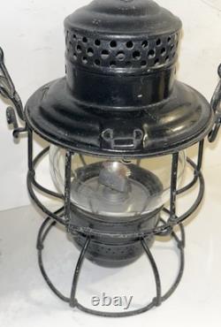 Antique Adams Westlake Erie Railroad Kerosene Lantern withRare St. L. S. W. RY Globe