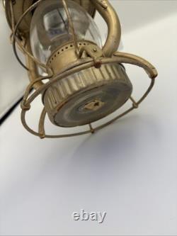 Antique Adlake Reliable L. V. R. R. Lehigh Valley Railroad Lantern Marked Globe