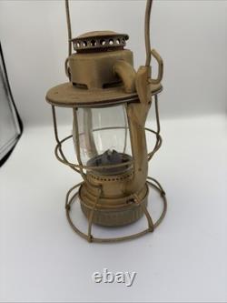Antique Adlake Reliable L. V. R. R. Lehigh Valley Railroad Lantern Marked Globe