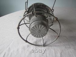 Antique Adlake Reliable Maine Central MCRR kerosene railroad lantern cast globe