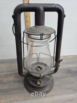 Antique C. T. HAM CLIPPER Tubular Oil Lantern / Lamp Dietz No. 0 Globe Read
