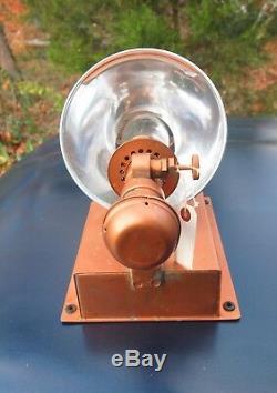 Antique Dayton Lamp Co. Railroad Wall Mount Caboose / Mail Car Kerosene Lamp