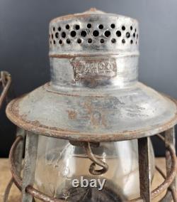 Antique Delaware & Hudson Railroad Dressel Lantern Cast Script Globe DHCo