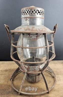 Antique Delaware & Hudson Railroad Dressel Lantern Cast Script Globe DHCo