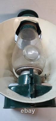Antique Dietz 30 Beacon Light Railroad Inspection Lantern Lamp 17 Clear Globe