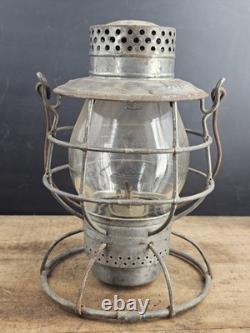 Antique Dietz 39 Vulcan NYNH&HRR Lantern Cast Globe Railroad Lamp