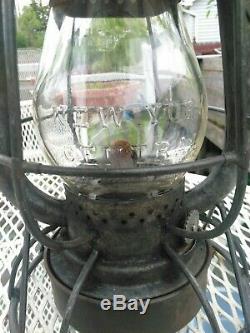 Antique Dietz Vesta Hi-top New York Central Railroad Lantern Embossed Globe1910