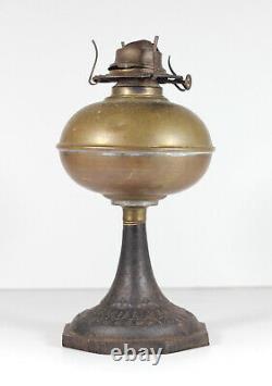 Antique HANDLAN ST. LOUIS RAILROAD KEROSENE LAMP Brass Cast Iron Railway Oil