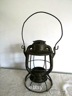 Antique Maine Central Railroad Oil Lantern Dietz Vesta Lamp USA