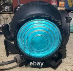 Antique PYLE NATIONAL Railroad Locomotive Train Classification Lamp Light WORKS