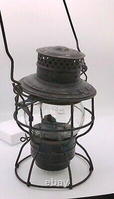 Antique Pere Marquette Railway Adam's #250 Kerosene Lantern, Globe Has C&O