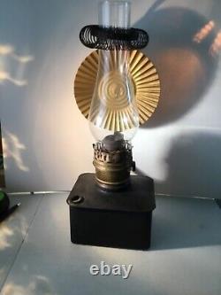 Antique Plum & Atwood kerosene railroad lamp complete