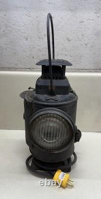 Antique Railroad Lantern The ADLAKE Non-Sweating Lamp CHICAGO