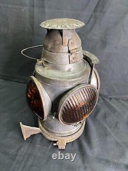 Antique Railroad Lantern Vintage Signal Oil Lamp Handlan