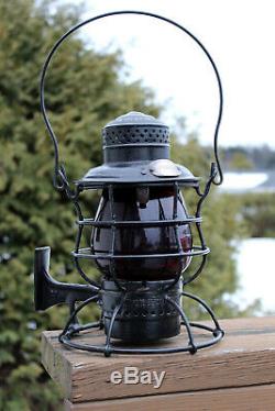 Antique Railroad MARBLEHEAD E. M. St. Railway Lantern